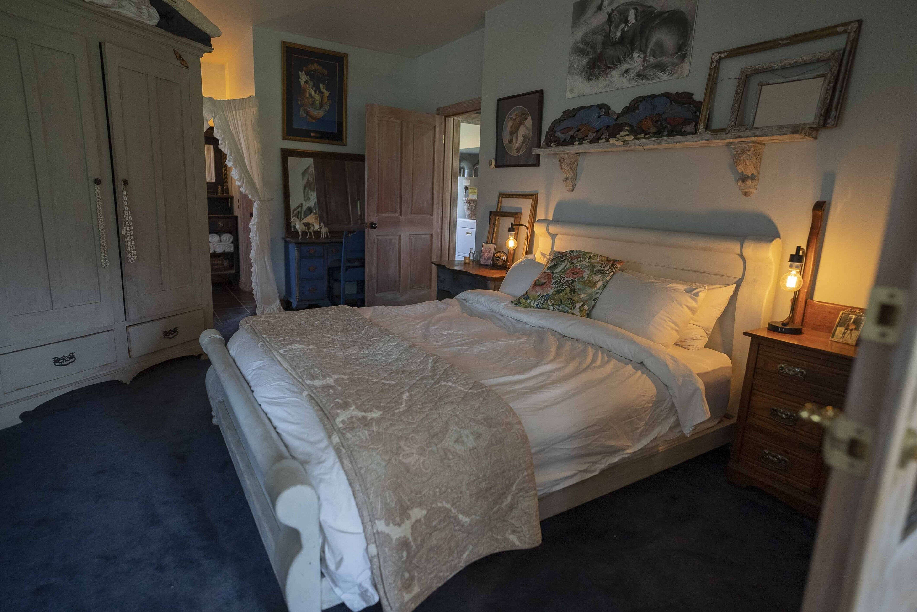 4 chambres, fer et planche à repasser, Wi-Fi gratuit, draps fournis