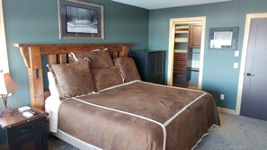 5 Schlafzimmer, Bügeleisen/Bügelbrett, kostenloses WLAN, Bettwäsche