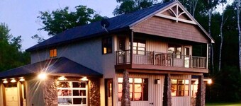 The Ridge ! New Home, Amazing View, Perfect Location! With Room For Everyone !

