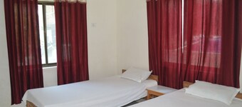 Middle Way Home Stay