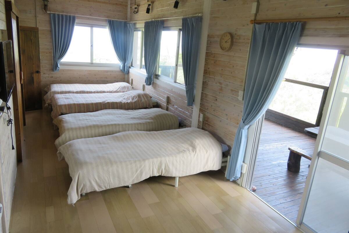 4 人部屋