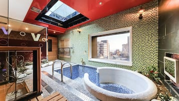 VVIP | Baño | Tina y regadera independientes y amenidades de baño gratuitas