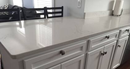 Apartment 201 · Campus Access, Downtown delight on Restaurant Row