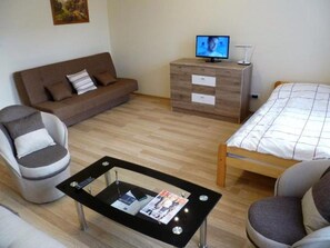 Apartment (1) | Iron/ironing board, free WiFi, bed sheets