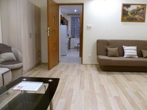 Apartment (1) | 2 bedrooms, iron/ironing board, free WiFi, bed sheets