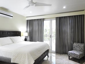 2 bedrooms, iron/ironing board, Internet, bed sheets