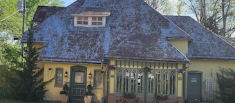 Historic Box Cottage Box's Folly