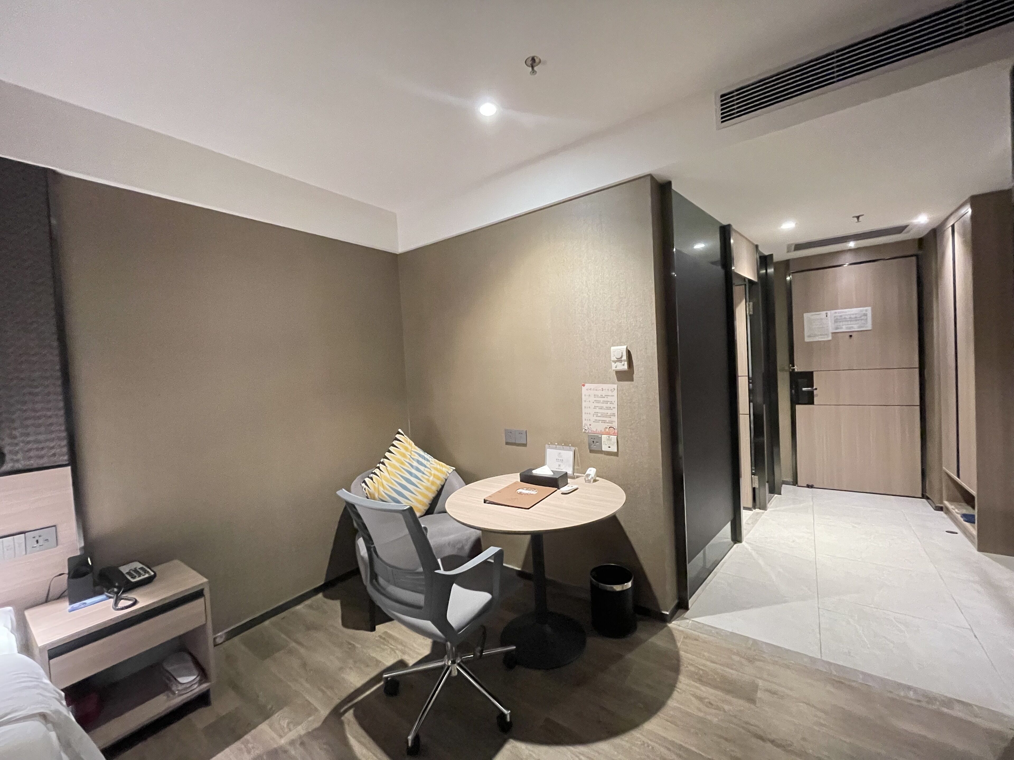 superior double room | minibar, in-room safe, desk, blackout curtains