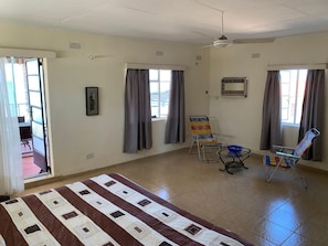 Habitacions insonoritzades, llits addicionals gratuïts i roba de llit