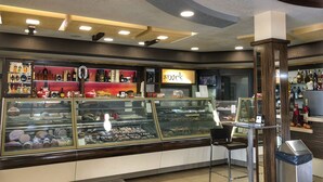 Bar (on property) - Hotel El Sombrero (Licata)