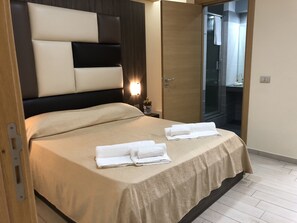 Minibar, in-room safe, desk, free WiFi - Hotel El Sombrero (Licata)