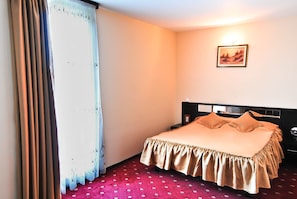 Minibar, soundproofing, free WiFi - Hotel Magic Trivale (Mosoaia)