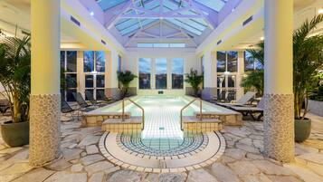 Indoor spa tub