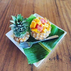 Spécialités Cuisine locale et internationale