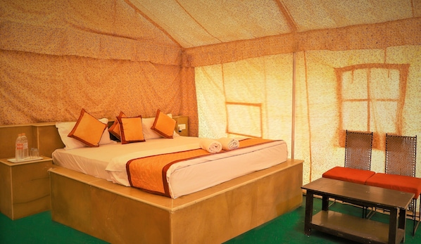 Bed sheets - Desert Nature Camp Resort (Jaisalmer)