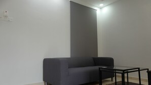 Unclassified image, 2 of 23, button - Pangsapuri Suria Kota Damansara by Friend (Petaling Jaya)