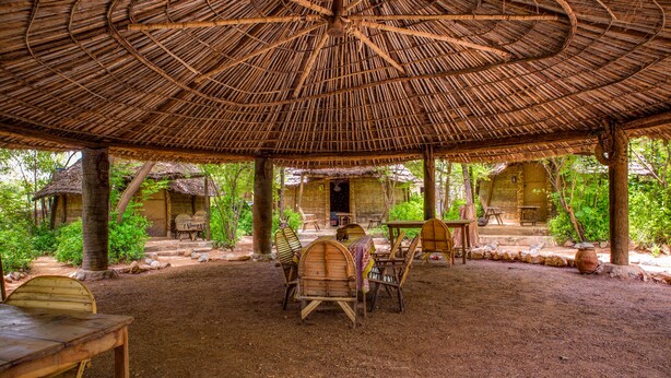 Tempat makan outdoor