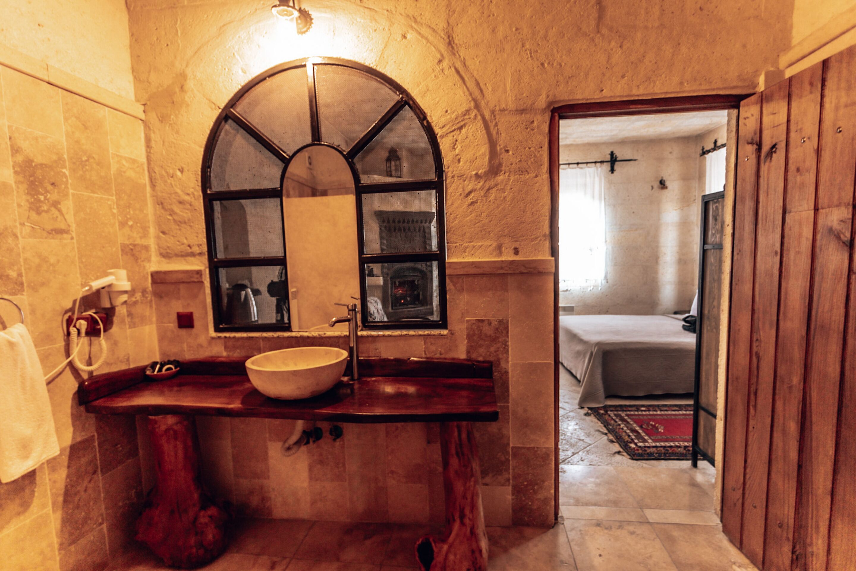 Photo - Apex Cave Hotel