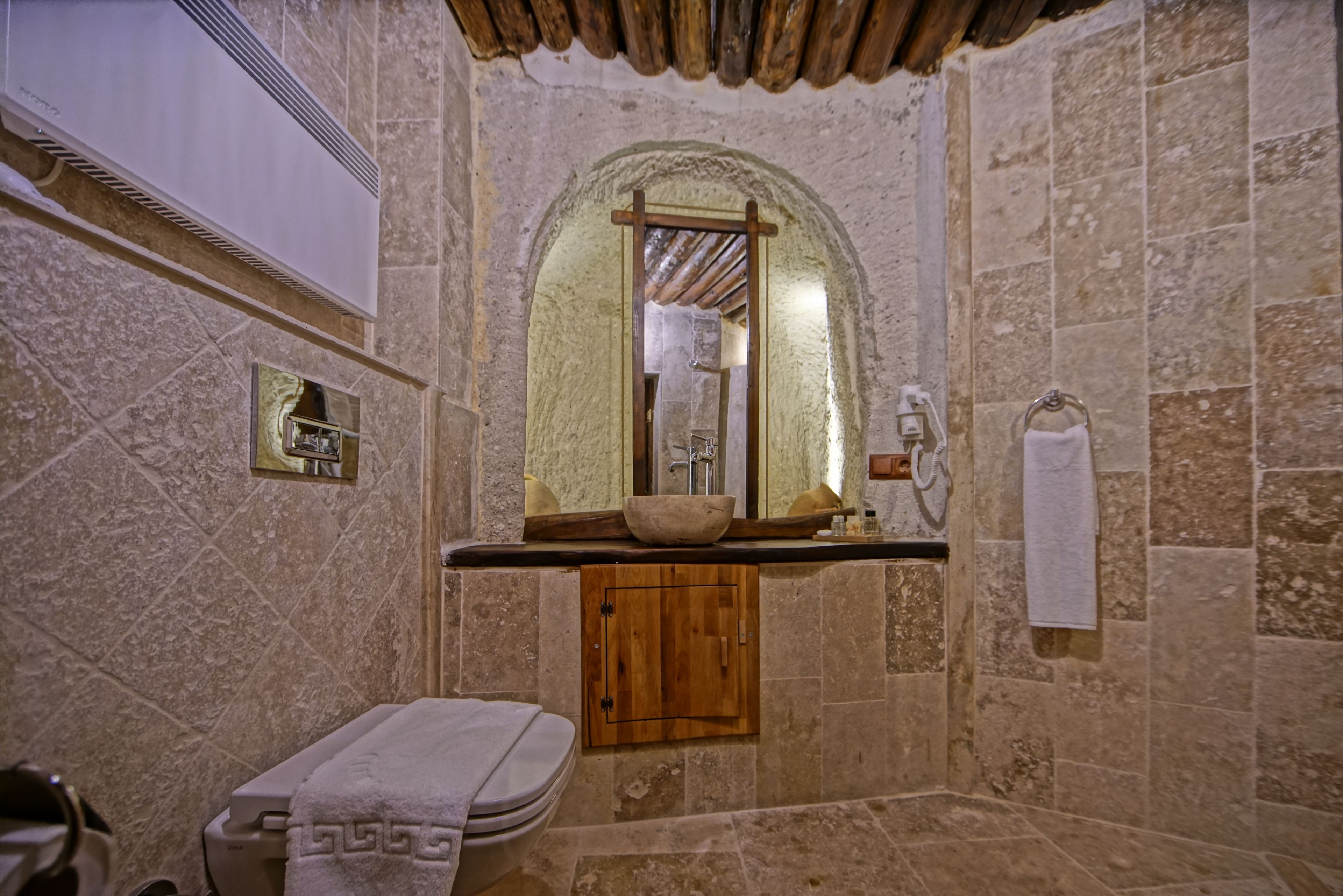 Photo - Apex Cave Hotel