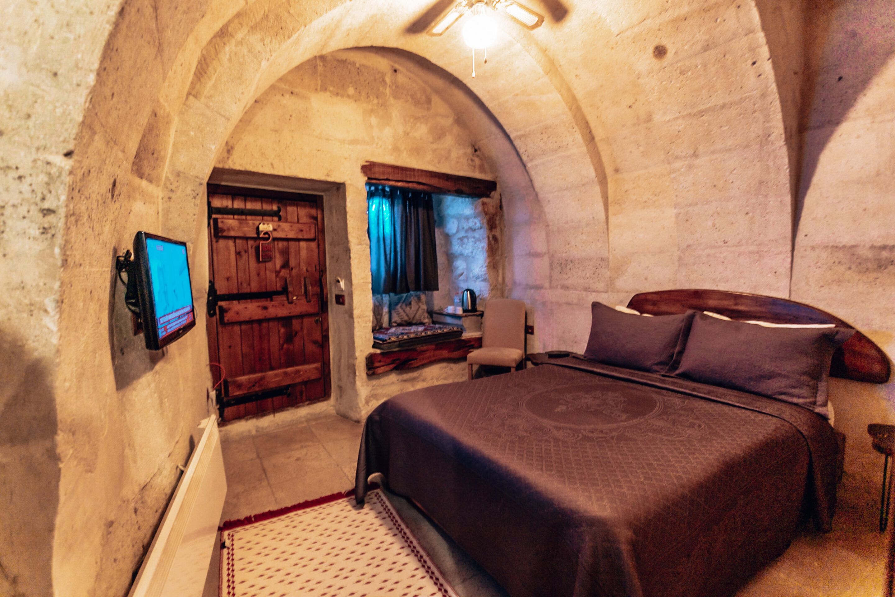 Photo - Apex Cave Hotel