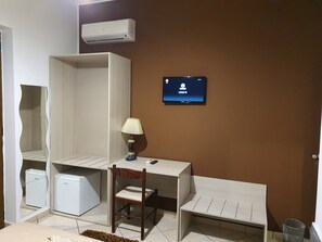 Deluxe Room, Accessible, Garden View