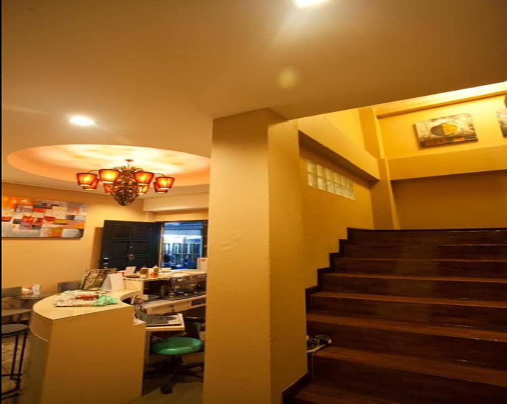 At Home At Chiang Mai by null