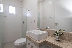 Apartment (Costa Brava 203) | Waschbecken im Bad