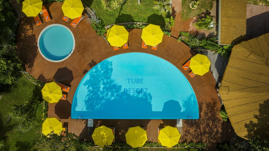 Tube Resort by EHM