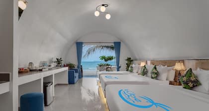 Tube Resort by EHM