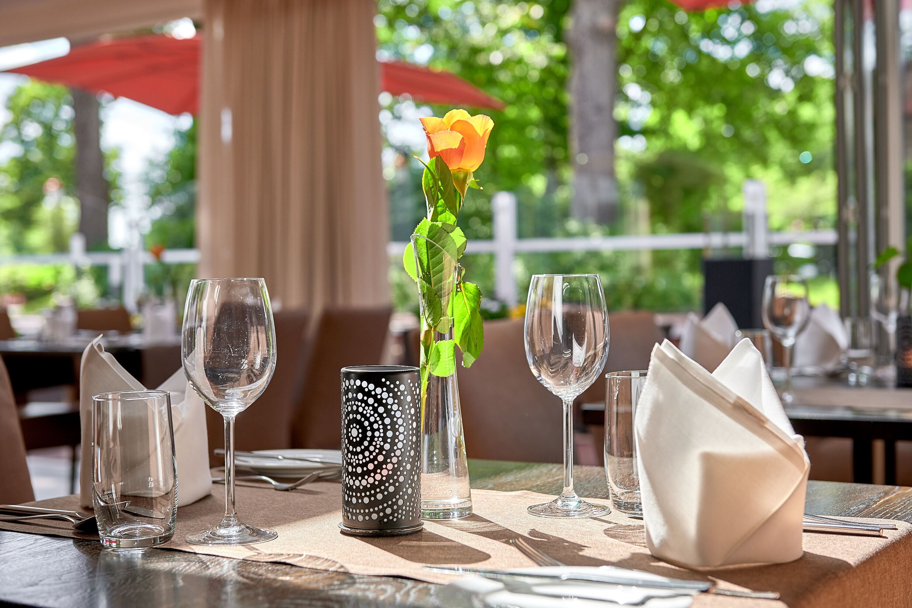 breakfast and dinner served