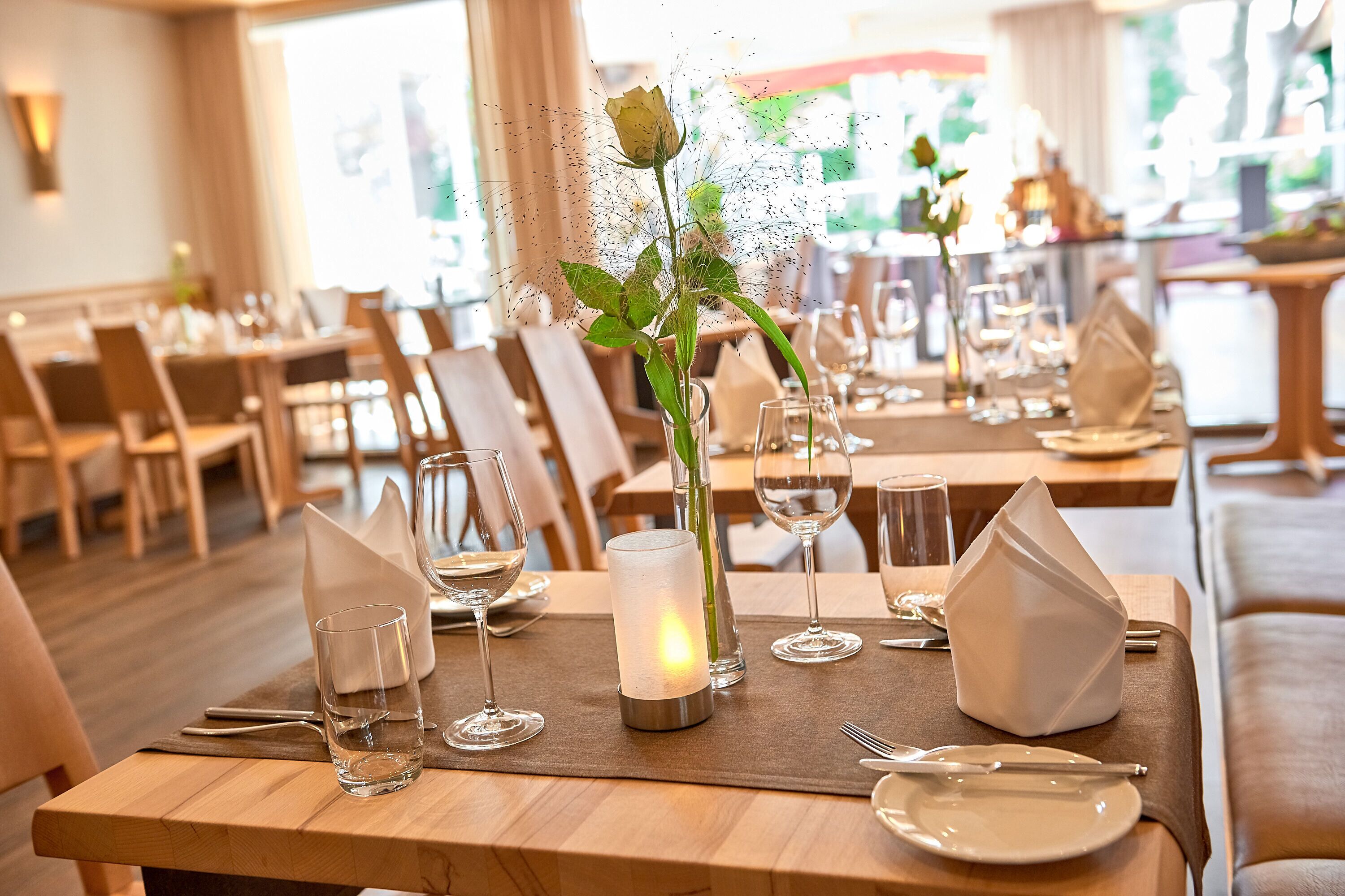 breakfast and dinner served