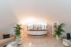 Lobby - Il Postiglione (Minturno)