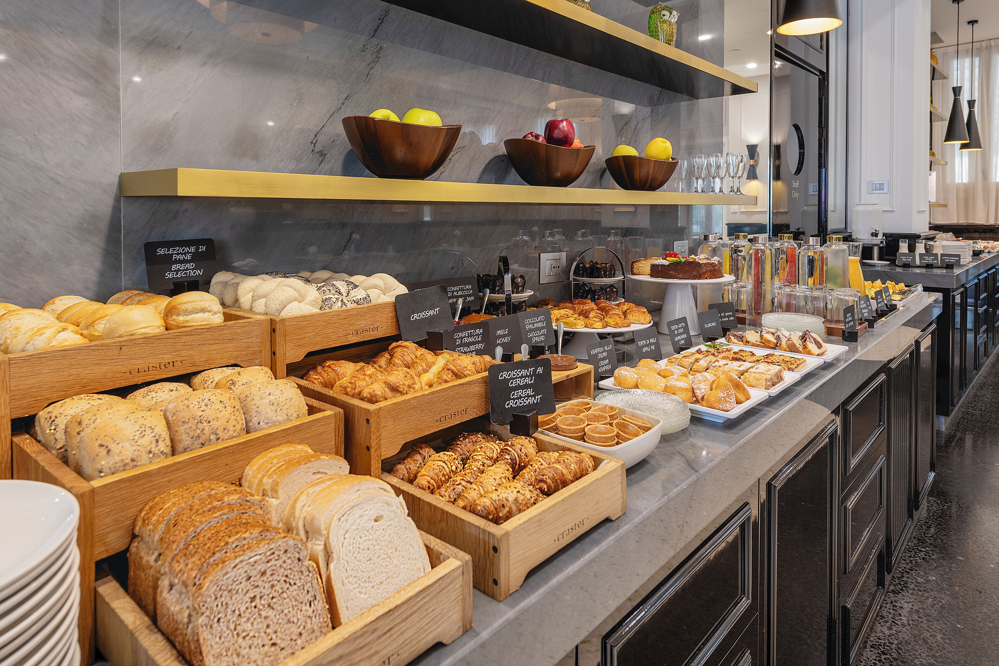 daily buffet breakfast for a fee