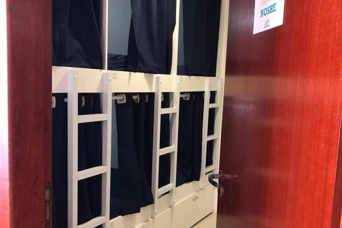 Dormitorio Noshe | Decoración individual, mobiliario individual, cortinas opacas