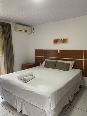 Quarto Família Deluxe | Minibaari, ilmainen Wi-Fi, vuodevaatteet