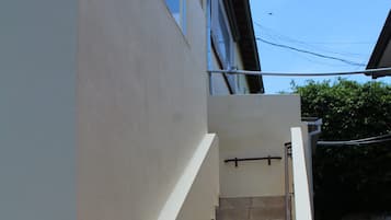 Quarto Quádruplo Deluxe | Minibar, free WiFi, bed sheets