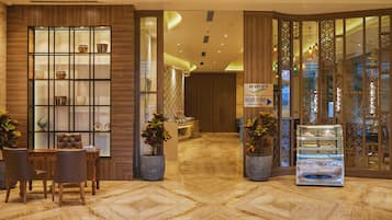 Sảnh tiếp tân