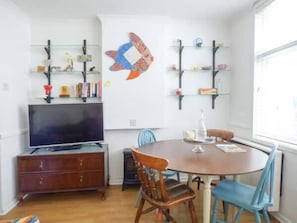 Cottage | Interior