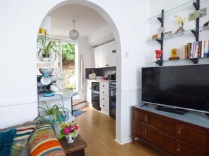 Cottage | Interior