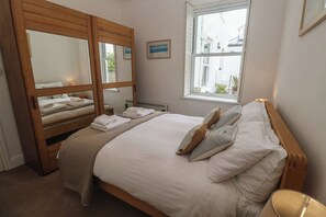 1 chambre, décoration personnalisée, ameublement personnalisé