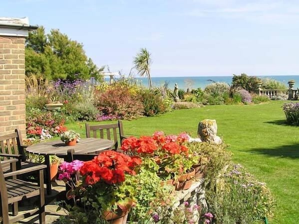 Cottage | Interior - Herbrand House (Bexhill-on-Sea)