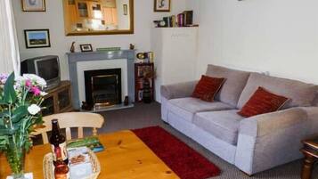 Cottage | Living room