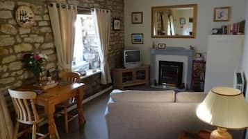 Cottage | Living room