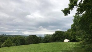 Exterior - Free Range Glamping (Edenbridge)