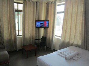 Soundproofing, iron/ironing board, free WiFi, bed sheets