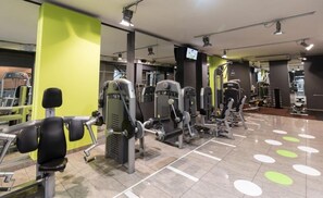 Fitness facility - B&B Sport Rooms (Warsaw)