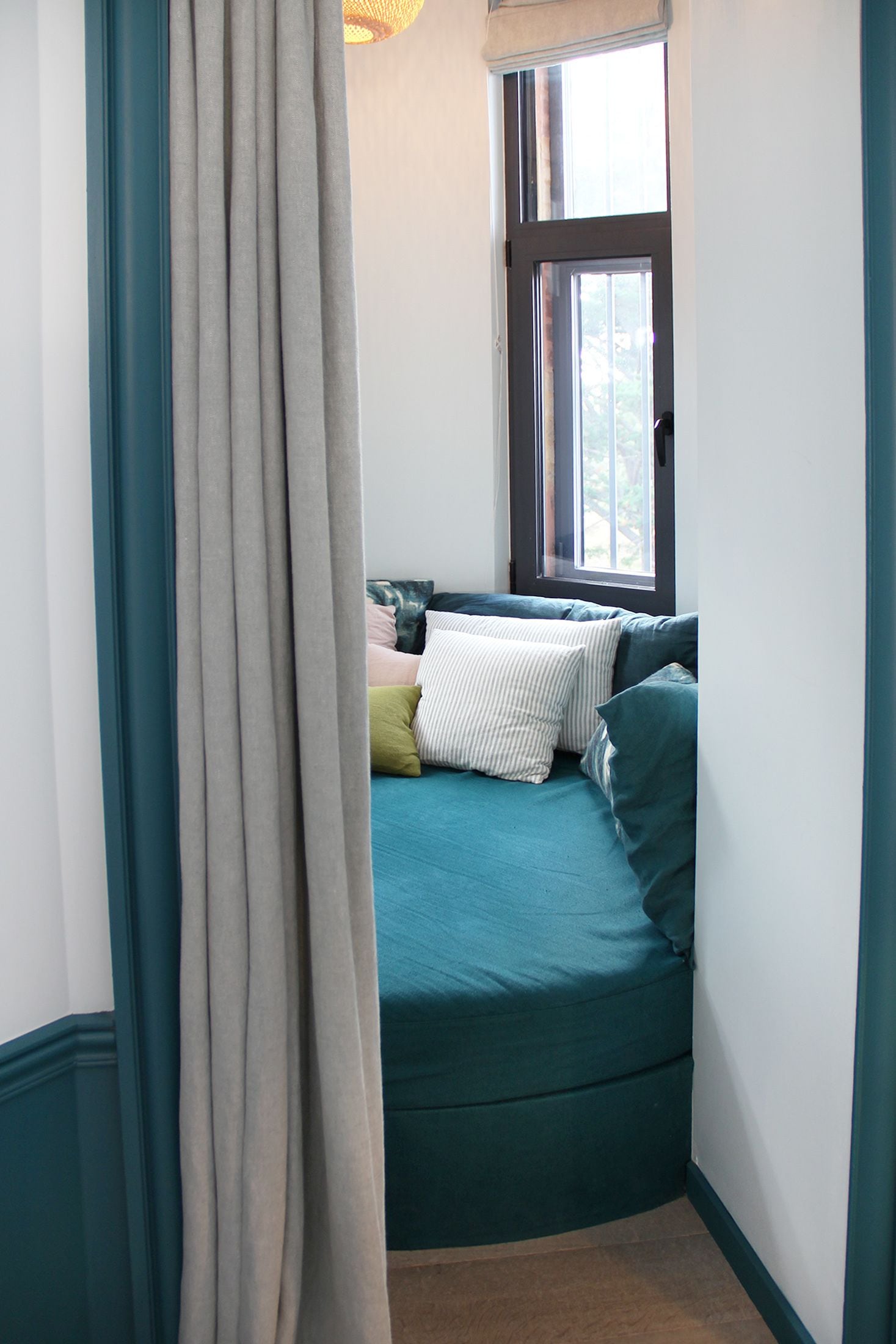 romantic suite, non smoking, sea view (main building) | premium bedding, in-room safe, blackout curtains, soundproofing