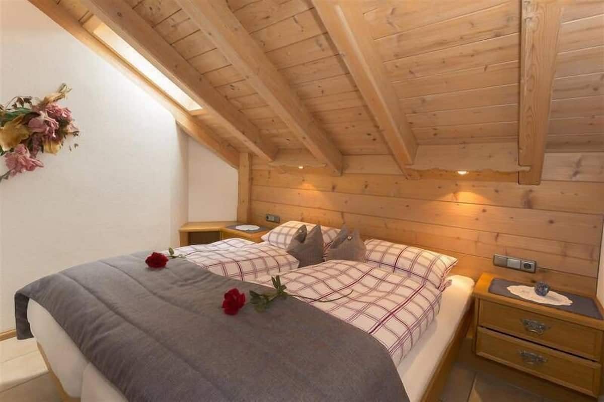 Appartement (Gletscherrose) | Coffre-fort, bureau, système d’insonorisation, fer et planche à repasser