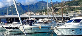 Amber Sun - Boat & Breakfast