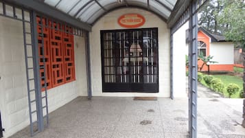 Façade de lâhĂ©bergement